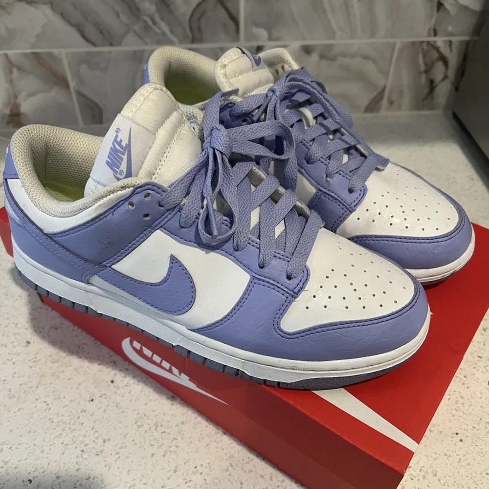 Size 8 - Nike Dunk Next Nature Lilac W